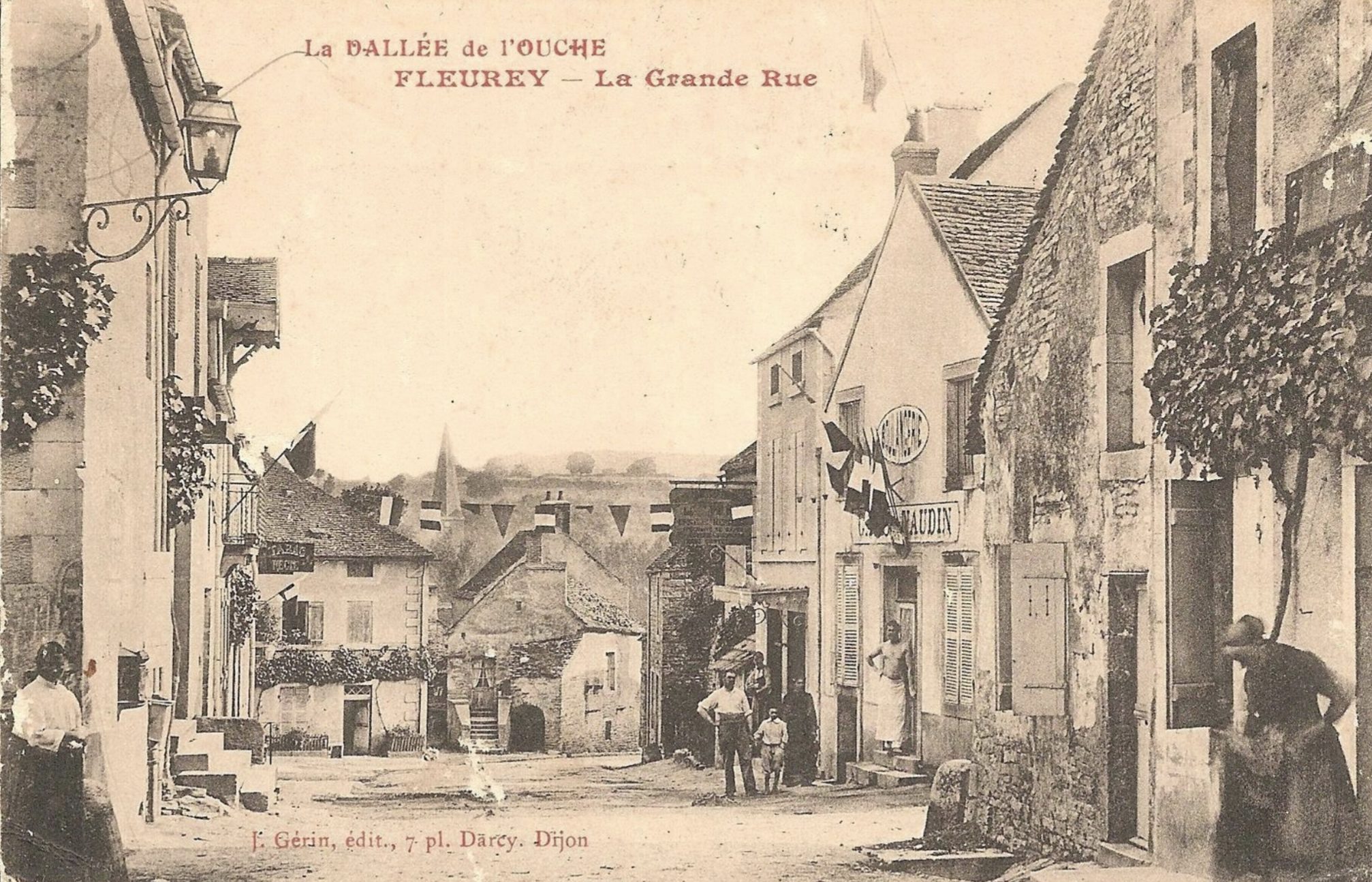 Fleurey-sur-Ouche — La Grande Rue, carte postale ancienne